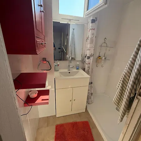 Apartment Charming Riviera Top-floor Near The Nizza