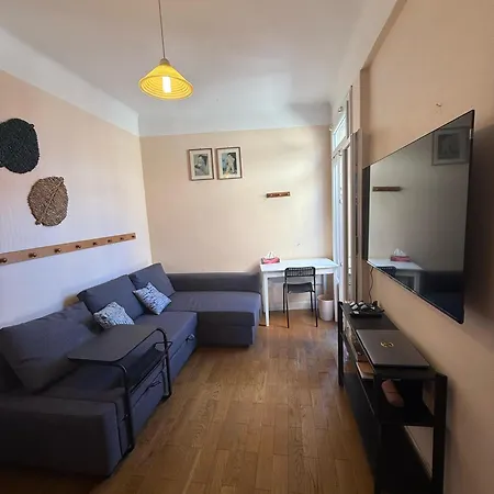 Charming Riviera Top-floor Near The *